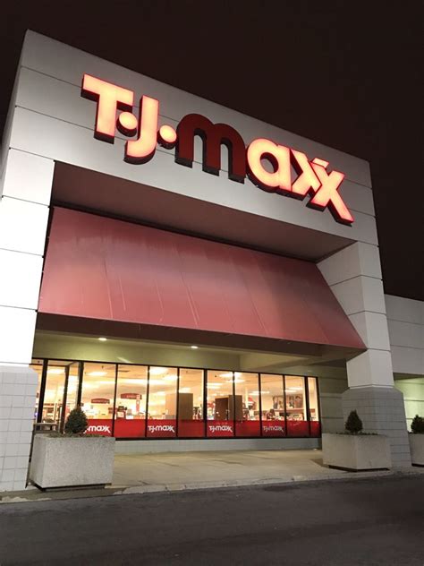 Description No experience requited, hiring immediately, appy now Job Summary Responsible for delivering a highly satisfied customer experience demonstrated by engaging and interacting with all customers, embodying customer experience principals and. . Tj maxx holland